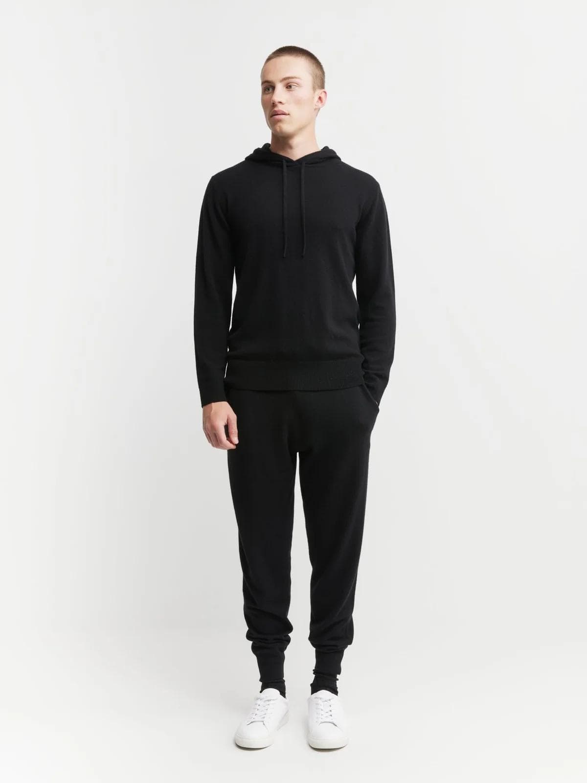 jogger black
